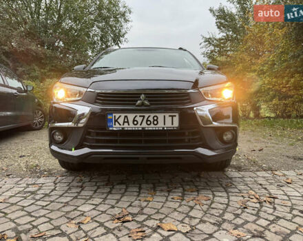 Черный Мицубиси Outlander Sport, объемом двигателя 2.4 л и пробегом 140 тыс. км за 11000 $, фото 11 на Automoto.ua