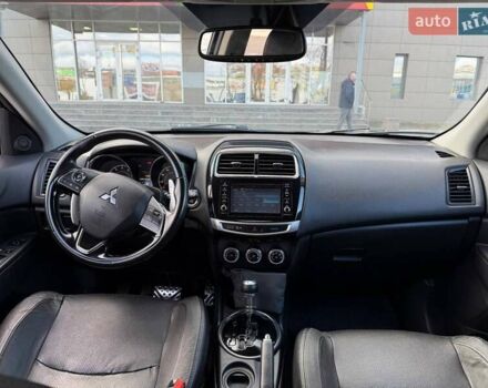 Черный Мицубиси Outlander Sport, объемом двигателя 2.4 л и пробегом 230 тыс. км за 14200 $, фото 37 на Automoto.ua