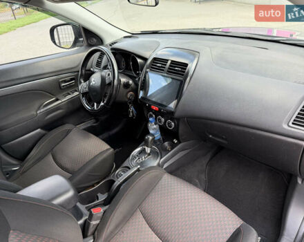 Черный Мицубиси Outlander Sport, объемом двигателя 2 л и пробегом 90 тыс. км за 11900 $, фото 13 на Automoto.ua