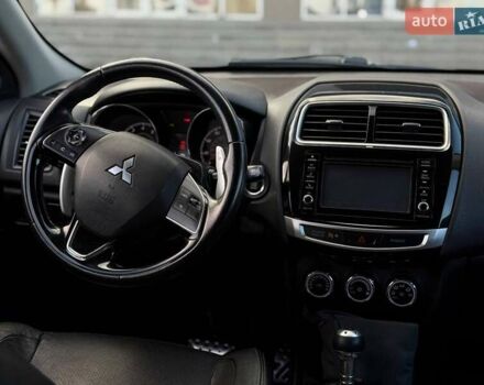 Черный Мицубиси Outlander Sport, объемом двигателя 2.4 л и пробегом 230 тыс. км за 14200 $, фото 38 на Automoto.ua