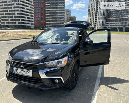 Чорний Міцубісі Outlander Sport, об'ємом двигуна 2 л та пробігом 40 тис. км за 15500 $, фото 5 на Automoto.ua