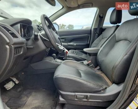 Черный Мицубиси Outlander Sport, объемом двигателя 0 л и пробегом 73 тыс. км за 2400 $, фото 6 на Automoto.ua