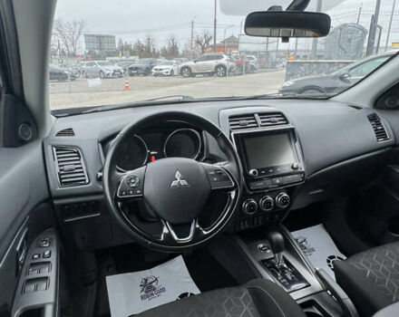 Чорний Міцубісі Outlander Sport, об'ємом двигуна 2.4 л та пробігом 94 тис. км за 16800 $, фото 17 на Automoto.ua