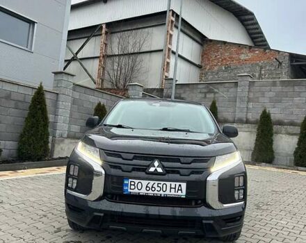 Черный Мицубиси Outlander Sport, объемом двигателя 2 л и пробегом 147 тыс. км за 19200 $, фото 5 на Automoto.ua