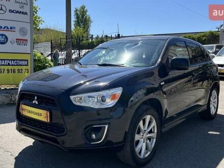 Мицубиси Outlander Sport 2015 в Николаеве на Automoto.ua Черный Мицубиси Outlander Sport, объемом двигателя 2 л и пробегом 172 тыс. км за 11500 $, фото 1 на Automoto.ua