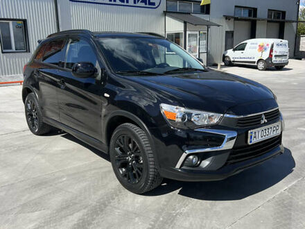 Міцубісі Outlander Sport 2017 у Белой Церкве на Automoto.ua Чорний Міцубісі Outlander Sport, об'ємом двигуна 2.36 л та пробігом 95 тис. км за 13200 $, фото 1 на Automoto.ua