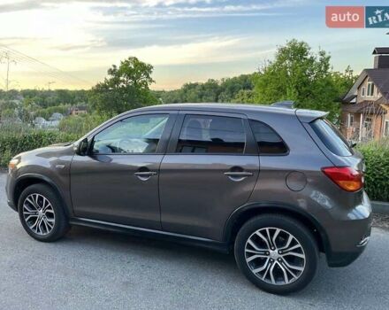 Мицубиси Outlander Sport 2019 в Киеве на Automoto.ua Коричневый Мицубиси Outlander Sport, объемом двигателя 2 л и пробегом 101 тыс. км за 14200 $, фото 7 на Automoto.ua