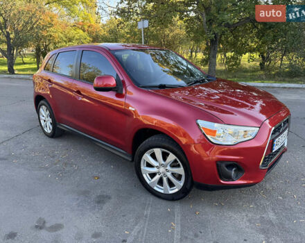 Міцубісі Outlander Sport 2013 у Одесі на Automoto.ua Червоний Міцубісі Outlander Sport, об'ємом двигуна 2 л та пробігом 104 тис. км за 10600 $, фото 9 на Automoto.ua