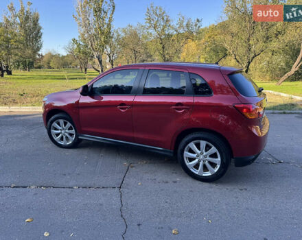 Міцубісі Outlander Sport 2013 у Одесі на Automoto.ua Червоний Міцубісі Outlander Sport, об'ємом двигуна 2 л та пробігом 104 тис. км за 10600 $, фото 14 на Automoto.ua