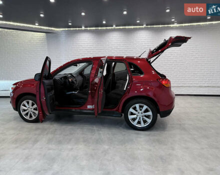 Красный Мицубиси Outlander Sport, объемом двигателя 2 л и пробегом 99 тыс. км за 11999 $, фото 33 на Automoto.ua