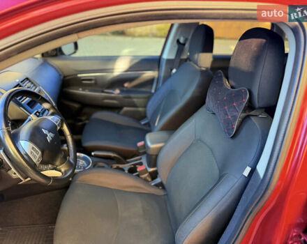 Красный Мицубиси Outlander Sport, объемом двигателя 2 л и пробегом 99 тыс. км за 11999 $, фото 37 на Automoto.ua