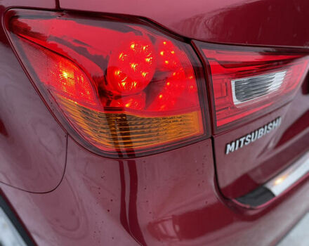 Красный Мицубиси Outlander Sport, об'ємом двигуна 2 л та пробігом 244 тис. км за 10950 $, фото 44 на Automoto.ua
