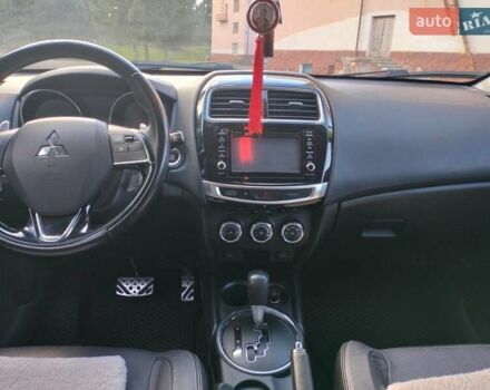 Красный Мицубиси Outlander Sport, объемом двигателя 2.4 л и пробегом 185 тыс. км за 12299 $, фото 25 на Automoto.ua