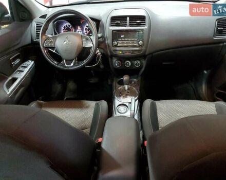 Червоний Міцубісі Outlander Sport, об'ємом двигуна 2 л та пробігом 107 тис. км за 2600 $, фото 7 на Automoto.ua