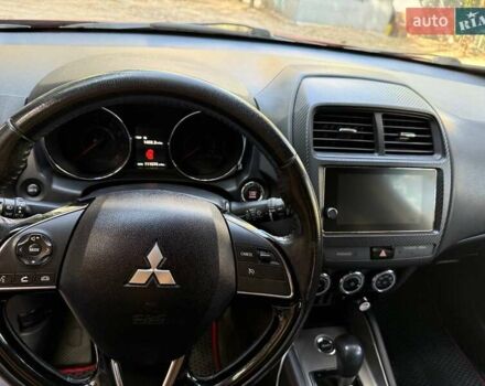 Червоний Міцубісі Outlander Sport, об'ємом двигуна 2.4 л та пробігом 177 тис. км за 17000 $, фото 4 на Automoto.ua