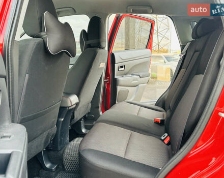 Красный Мицубиси Outlander Sport, объемом двигателя 2 л и пробегом 127 тыс. км за 12499 $, фото 22 на Automoto.ua