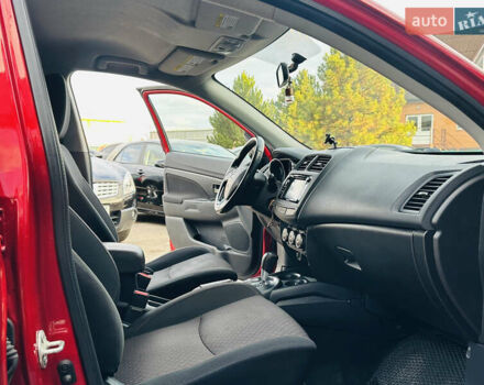 Красный Мицубиси Outlander Sport, объемом двигателя 2 л и пробегом 127 тыс. км за 12499 $, фото 34 на Automoto.ua