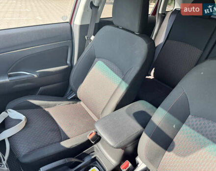 Червоний Міцубісі Outlander Sport, об'ємом двигуна 2 л та пробігом 120 тис. км за 13000 $, фото 4 на Automoto.ua