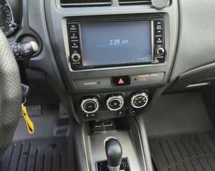 Красный Мицубиси Outlander Sport, объемом двигателя 2 л и пробегом 108 тыс. км за 14900 $, фото 22 на Automoto.ua