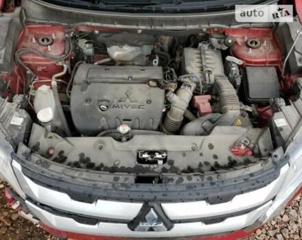 Красный Мицубиси Outlander Sport, объемом двигателя 2 л и пробегом 123 тыс. км за 16000 $, фото 6 на Automoto.ua