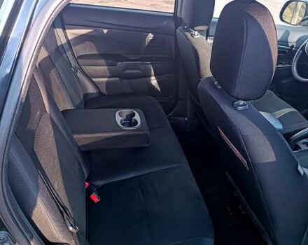 Мицубиси Outlander Sport, объемом двигателя 2 л и пробегом 228 тыс. км за 10800 $, фото 5 на Automoto.ua