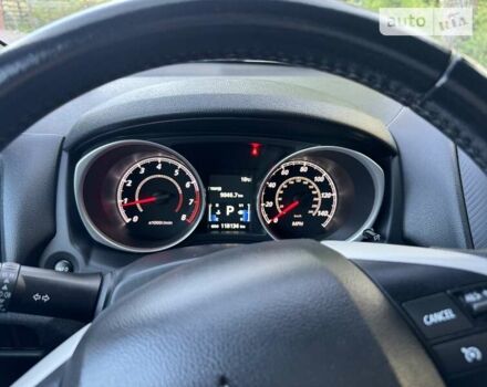 Мицубиси Outlander Sport, объемом двигателя 2 л и пробегом 118 тыс. км за 13000 $, фото 3 на Automoto.ua