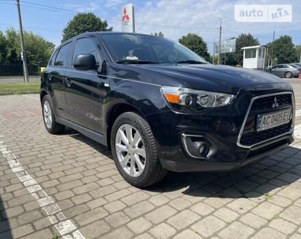 Мицубиси Outlander Sport, объемом двигателя 2 л и пробегом 67 тыс. км за 12700 $, фото 4 на Automoto.ua