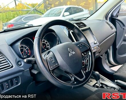 Міцубісі Outlander Sport, об'ємом двигуна 2 л та пробігом 58 тис. км за 20700 $, фото 8 на Automoto.ua