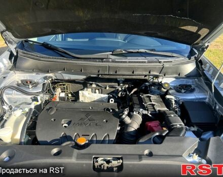 Серый Мицубиси Outlander Sport, объемом двигателя 2 л и пробегом 220 тыс. км за 11700 $, фото 8 на Automoto.ua