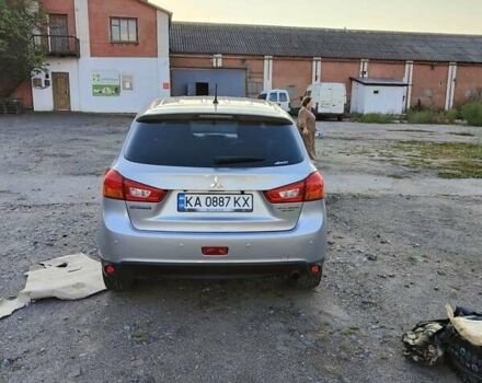 Серый Мицубиси Outlander Sport, объемом двигателя 2 л и пробегом 189 тыс. км за 11200 $, фото 9 на Automoto.ua