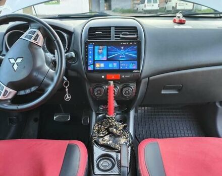 Серый Мицубиси Outlander Sport, объемом двигателя 2 л и пробегом 189 тыс. км за 11200 $, фото 15 на Automoto.ua