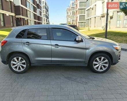 Серый Мицубиси Outlander Sport, объемом двигателя 2 л и пробегом 169 тыс. км за 8800 $, фото 2 на Automoto.ua