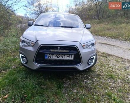 Серый Мицубиси Outlander Sport, объемом двигателя 2 л и пробегом 145 тыс. км за 11200 $, фото 6 на Automoto.ua