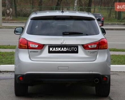 Сірий Міцубісі Outlander Sport, об'ємом двигуна 2 л та пробігом 223 тис. км за 9800 $, фото 4 на Automoto.ua
