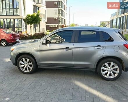 Серый Мицубиси Outlander Sport, объемом двигателя 2 л и пробегом 169 тыс. км за 8800 $, фото 4 на Automoto.ua