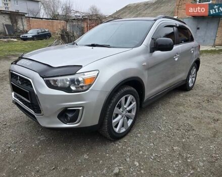 Серый Мицубиси Outlander Sport, объемом двигателя 2 л и пробегом 248 тыс. км за 9999 $, фото 8 на Automoto.ua