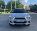 Серый Мицубиси Outlander Sport, объемом двигателя 2 л и пробегом 199 тыс. км за 10000 $, фото 2 на Automoto.ua