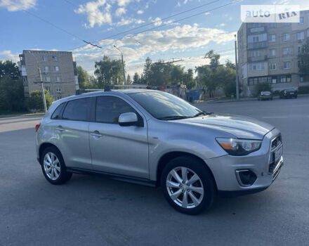 Сірий Міцубісі Outlander Sport, об'ємом двигуна 2 л та пробігом 199 тис. км за 10000 $, фото 26 на Automoto.ua