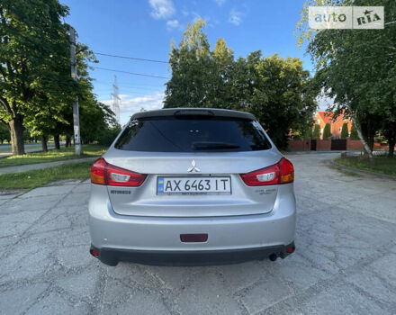 Сірий Міцубісі Outlander Sport, об'ємом двигуна 2 л та пробігом 199 тис. км за 10000 $, фото 17 на Automoto.ua