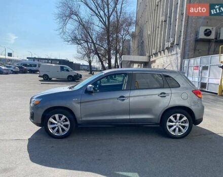 Серый Мицубиси Outlander Sport, объемом двигателя 2.36 л и пробегом 254 тыс. км за 12000 $, фото 1 на Automoto.ua