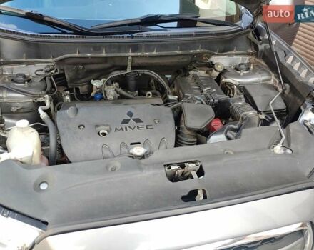 Мицубиси Outlander Sport 2015 в Киеве на Automoto.ua Серый Мицубиси Outlander Sport, объемом двигателя 2.36 л и пробегом 125 тыс. км за 12500 $, фото 10 на Automoto.ua