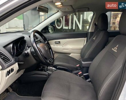 Сірий Міцубісі Outlander Sport, об'ємом двигуна 2.4 л та пробігом 185 тис. км за 12350 $, фото 19 на Automoto.ua