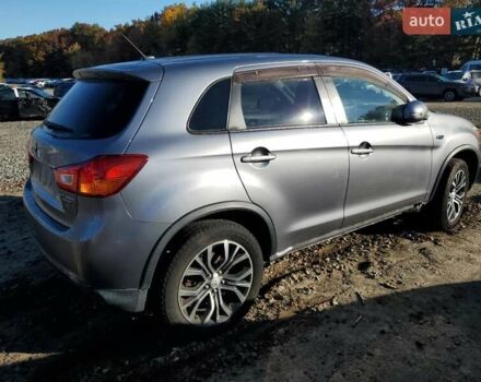 Серый Мицубиси Outlander Sport, объемом двигателя 2.4 л и пробегом 172 тыс. км за 1400 $, фото 2 на Automoto.ua