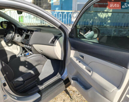 Сірий Міцубісі Outlander Sport, об'ємом двигуна 2.4 л та пробігом 187 тис. км за 12300 $, фото 9 на Automoto.ua