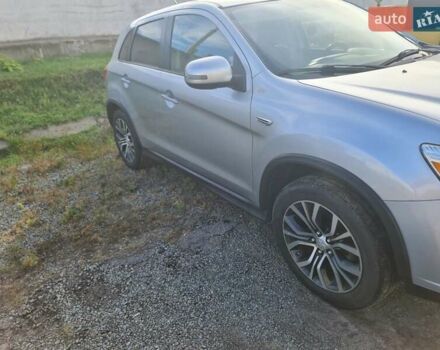 Сірий Міцубісі Outlander Sport, об'ємом двигуна 2 л та пробігом 140 тис. км за 12900 $, фото 7 на Automoto.ua