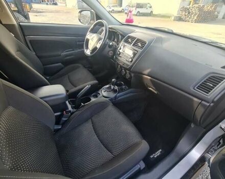 Сірий Міцубісі Outlander Sport, об'ємом двигуна 2 л та пробігом 140 тис. км за 12900 $, фото 8 на Automoto.ua