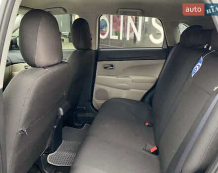 Сірий Міцубісі Outlander Sport, об'ємом двигуна 2.4 л та пробігом 185 тис. км за 12350 $, фото 25 на Automoto.ua