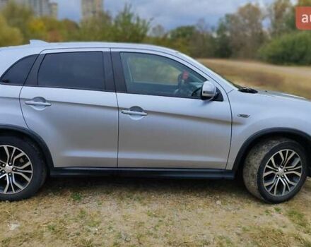 Сірий Міцубісі Outlander Sport, об'ємом двигуна 2.36 л та пробігом 136 тис. км за 13999 $, фото 7 на Automoto.ua