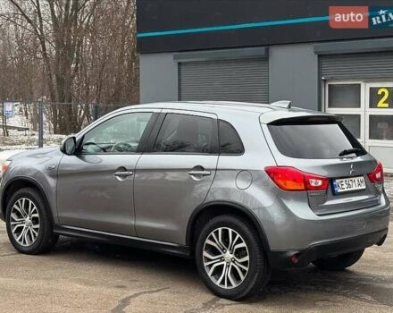 Серый Мицубиси Outlander Sport, объемом двигателя 2 л и пробегом 92 тыс. км за 12400 $, фото 6 на Automoto.ua