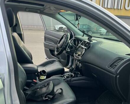 Сірий Міцубісі Outlander Sport, об'ємом двигуна 2.4 л та пробігом 139 тис. км за 15400 $, фото 25 на Automoto.ua
